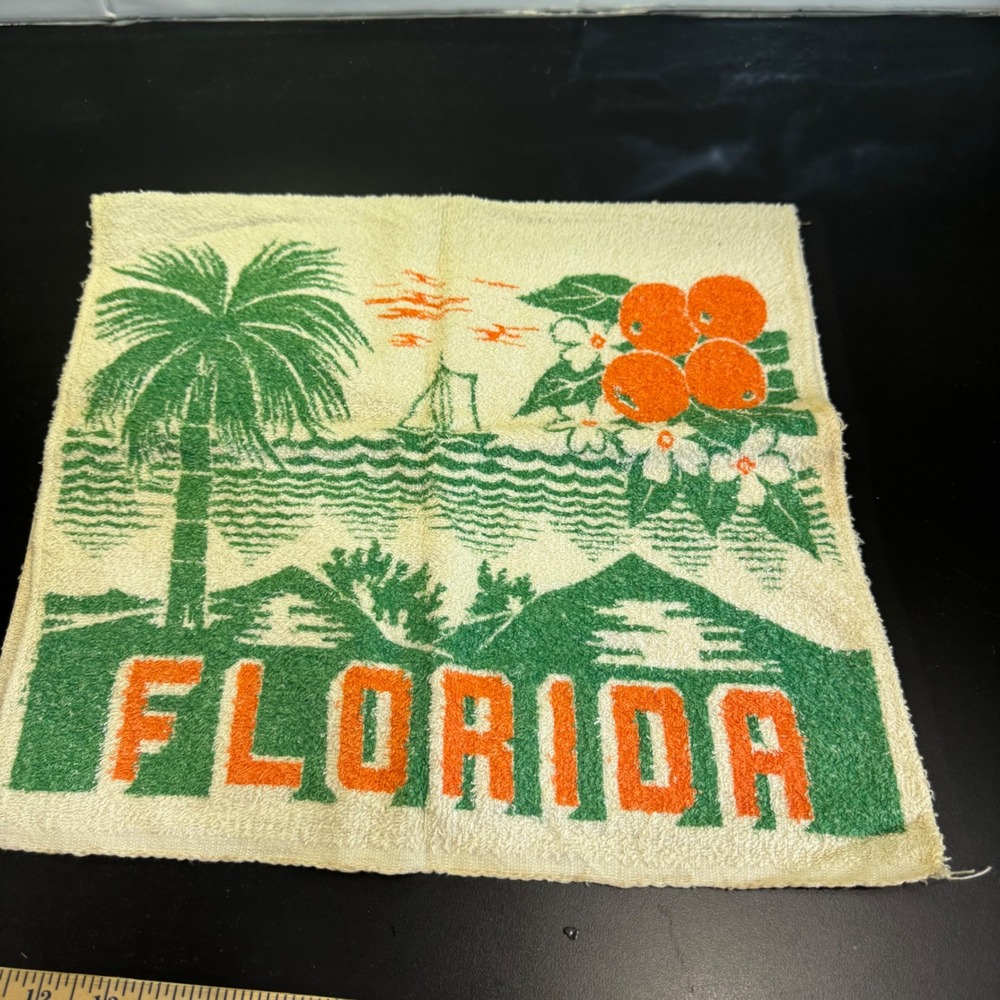 Vintage Florida Souvenir Hand Towel‎ Cream Green Orange Palm Trees Oranges Retro